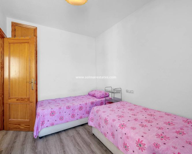 Image No.27-3 Bed House for sale