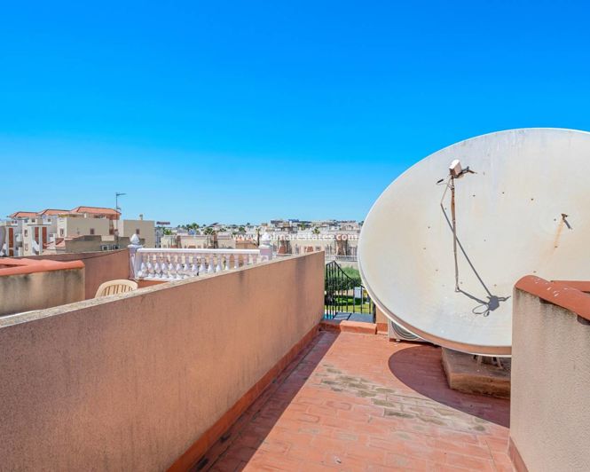 Image No.31-3 Bed House for sale
