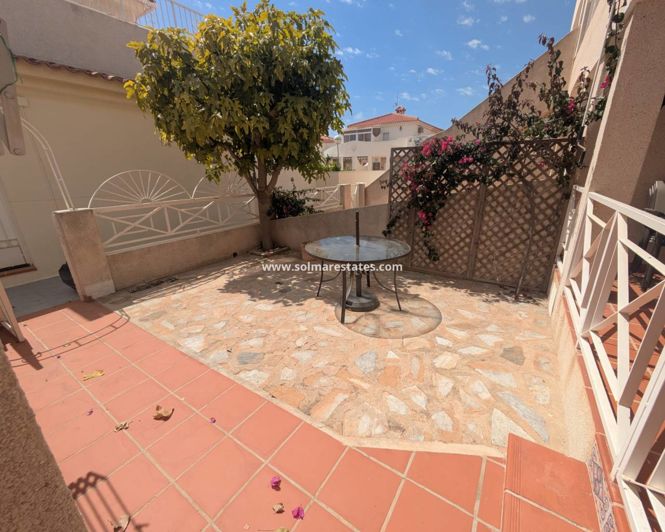 Image No.3-Appartement de 2 chambres à vendre à Playa Flamenca