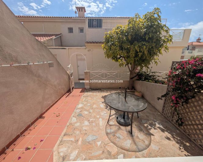 Image No.5-Appartement de 2 chambres à vendre à Playa Flamenca