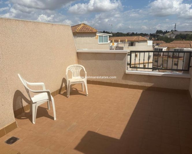 Image No.14-2 Bed Townhouse for sale