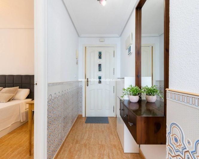 Image No.17-2 Bed Apartment for sale