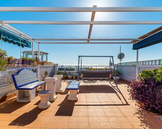 Image No.20-2 Bed Apartment for sale