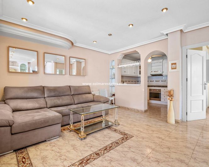 Image No.6-Quad de 3 chambres à vendre à Playa Flamenca