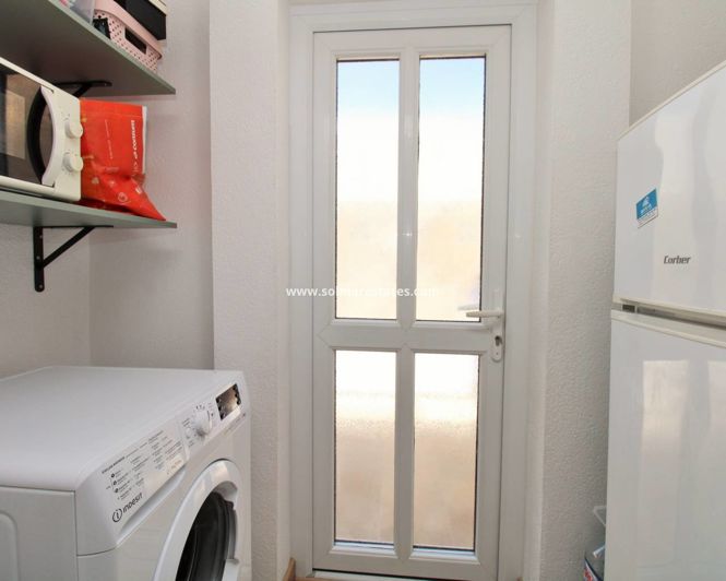 Image No.10-3 Bed House for sale