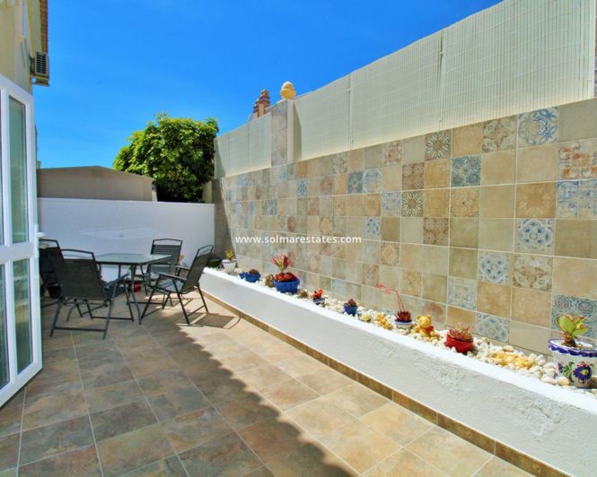 Image No.12-3 Bed House for sale