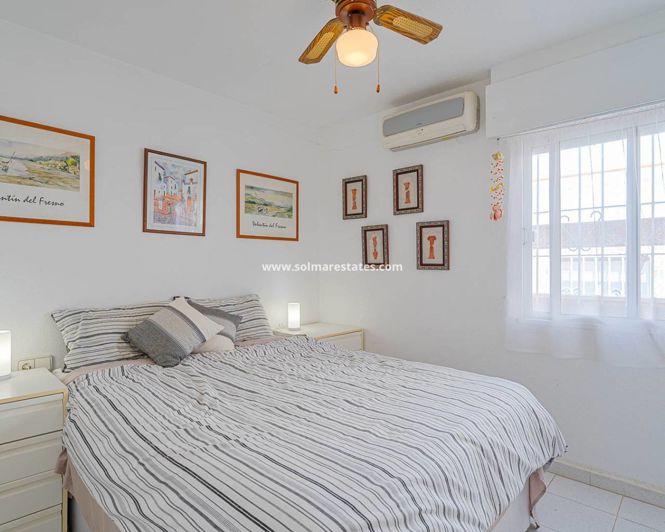 Image No.17-2 Bed Bungalow for sale