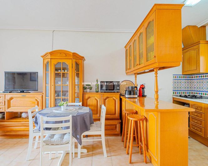 Image No.16-2 Bed Apartment for sale