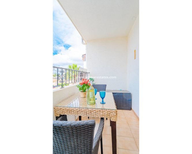 Image No.17-2 Bed Apartment for sale