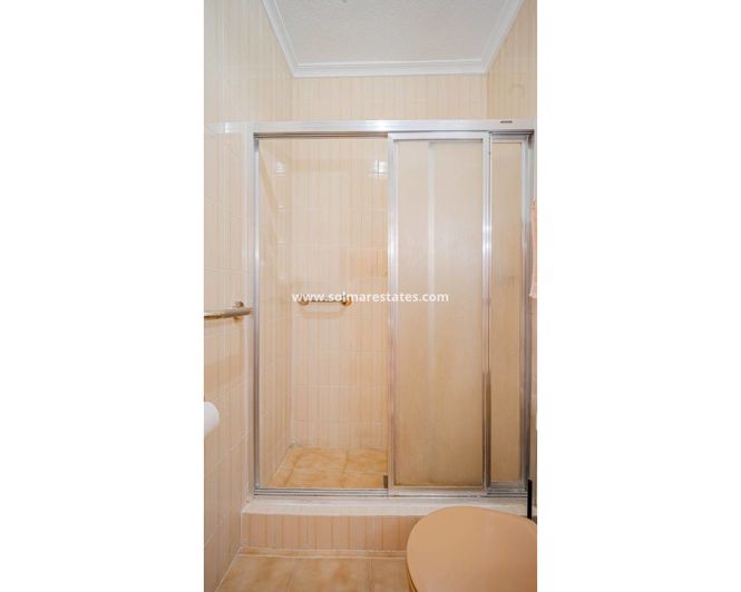 Image No.21-2 Bed Apartment for sale