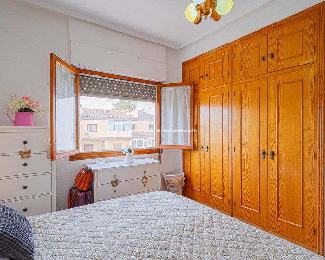 Image No.26-2 Bed Apartment for sale
