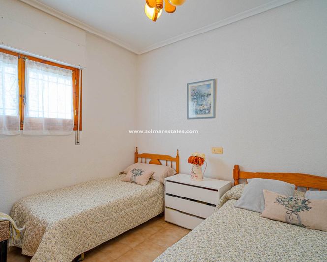 Image No.27-2 Bed Apartment for sale