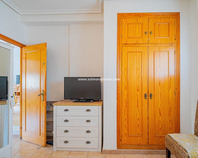 Image No.29-2 Bed Apartment for sale