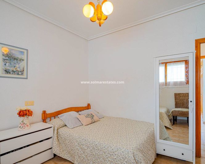 Image No.30-2 Bed Apartment for sale