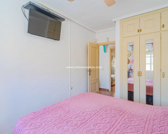 Image No.25-2 Bed Villa for sale