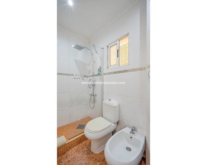 Image No.27-2 Bed Villa for sale