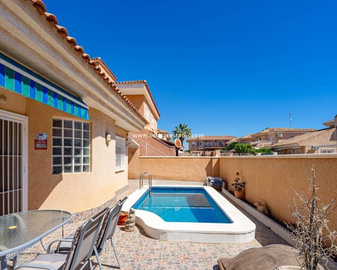 Image No.35-2 Bed Villa for sale