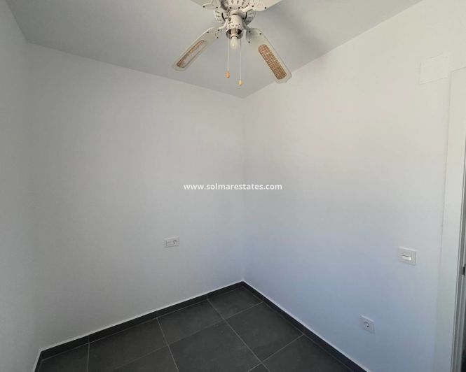 Image No.21-2 Bed Bungalow for sale