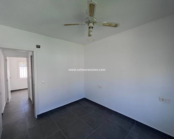 Image No.26-2 Bed Bungalow for sale