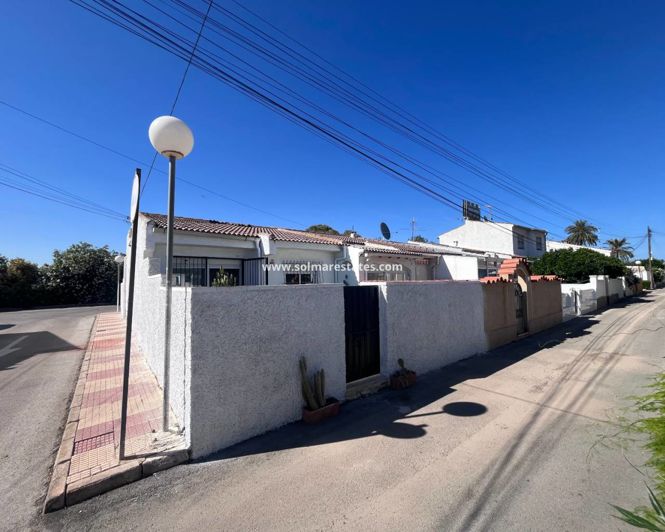 Image No.40-2 Bed Bungalow for sale