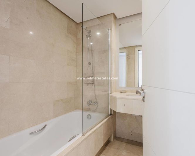 Image No.21-2 Bed Apartment for sale