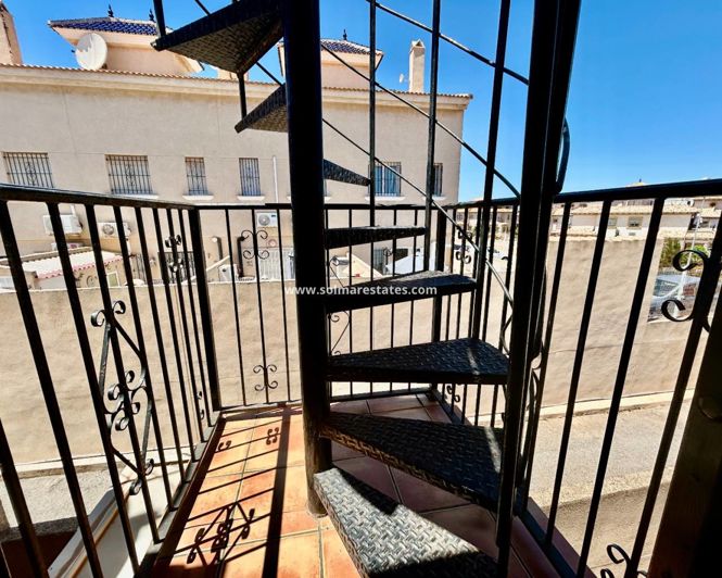 Image No.21-2 Bed Apartment for sale