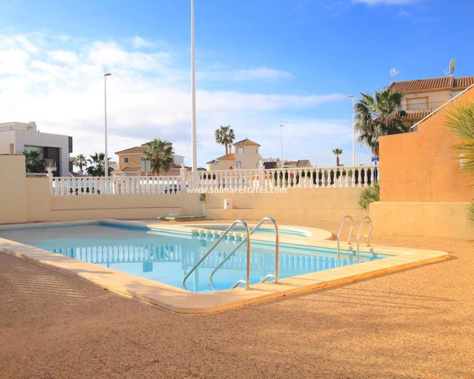 Image No.30-2 Bed Apartment for sale