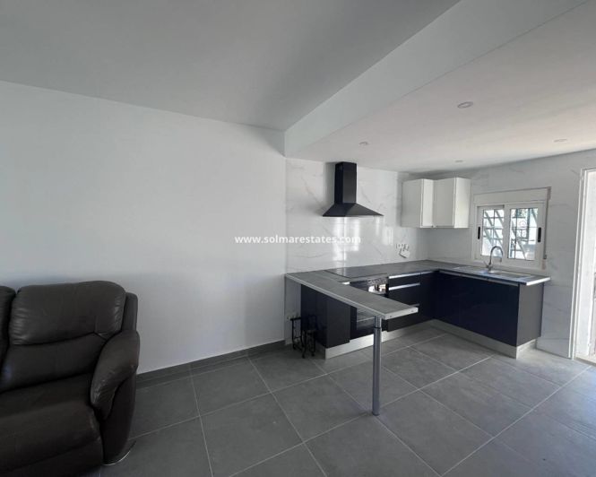 Image No.17-2 Bed Bungalow for sale