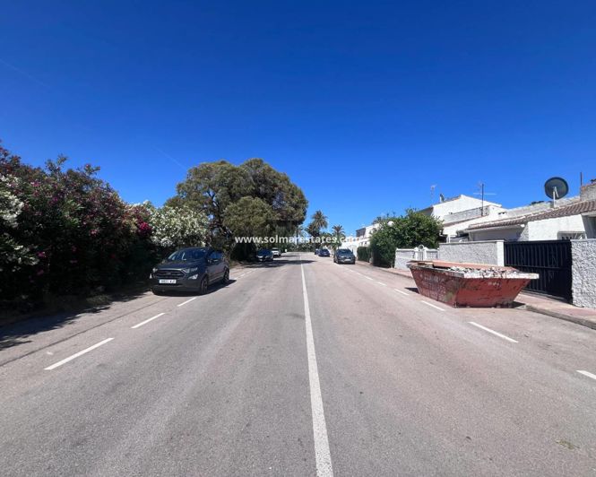 Image No.43-2 Bed Bungalow for sale