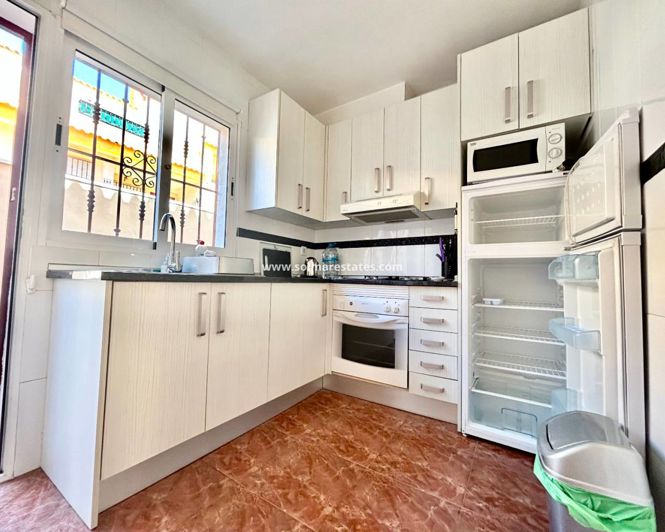 Image No.10-2 Bed Apartment for sale