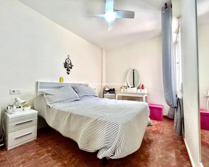 Image No.12-2 Bed Apartment for sale