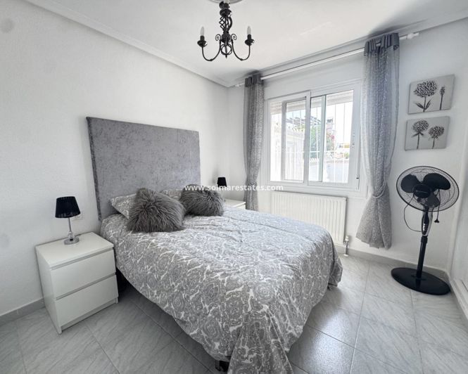 Image No.10-2 Bed Villa for sale