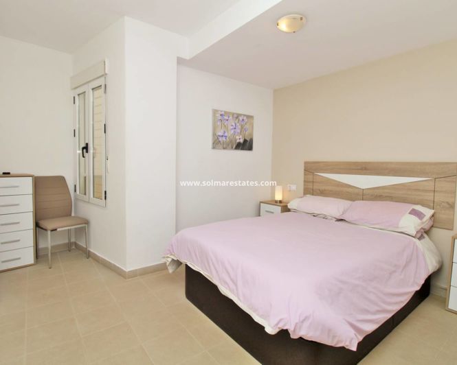 Image No.12-3 Bed Apartment for sale