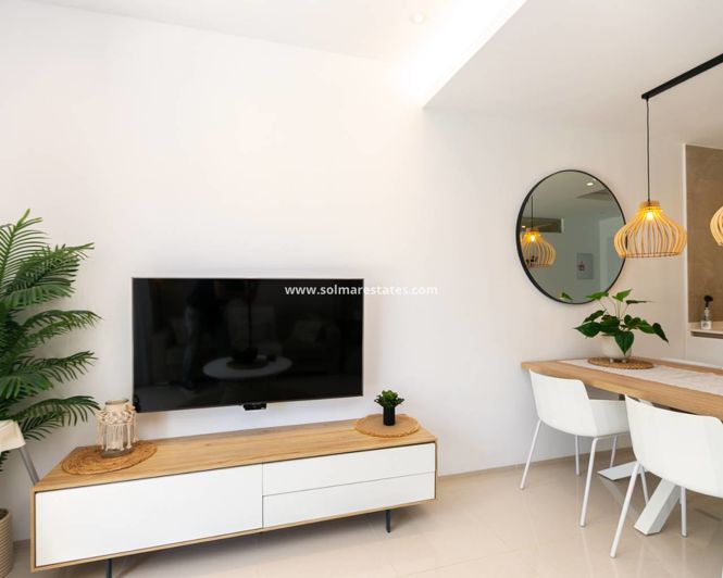 Image No.17-2 Bed Apartment for sale