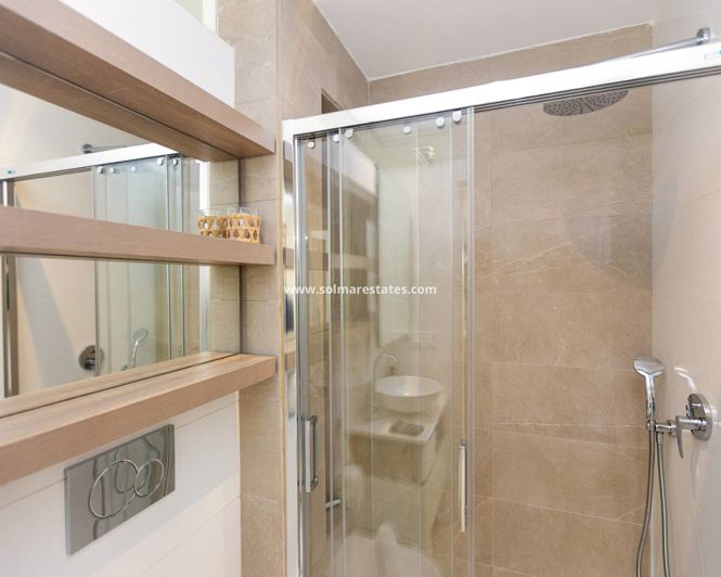 Image No.35-2 Bed Apartment for sale