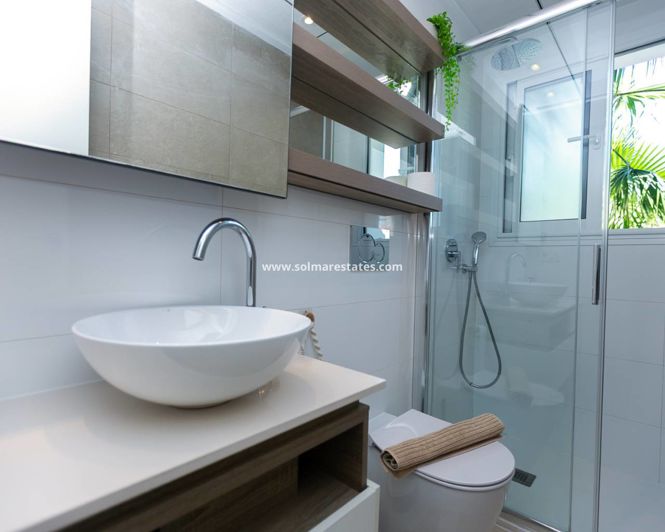 Image No.47-2 Bed Apartment for sale