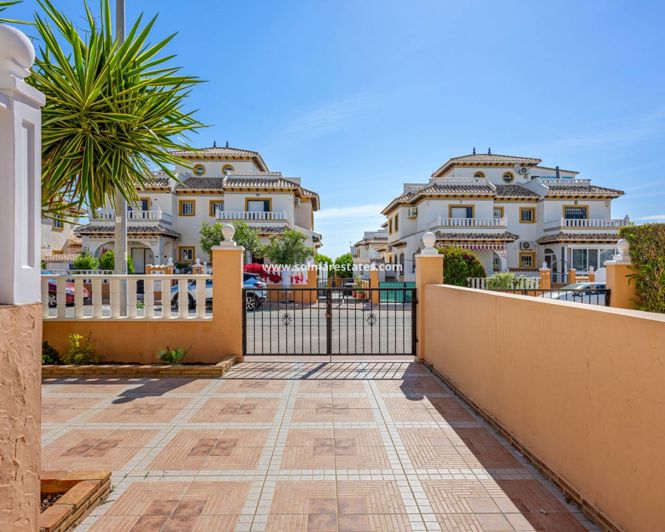 Image No.35-2 Bed Quad for sale