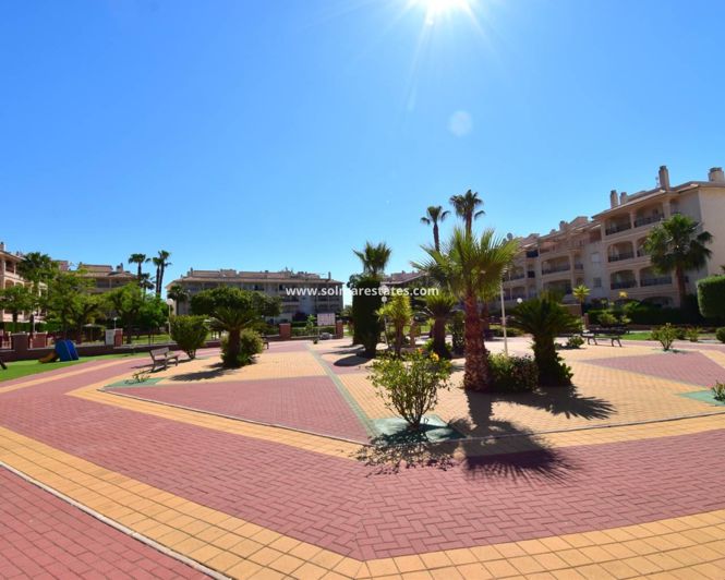 Image No.22-3 Bed Apartment for sale