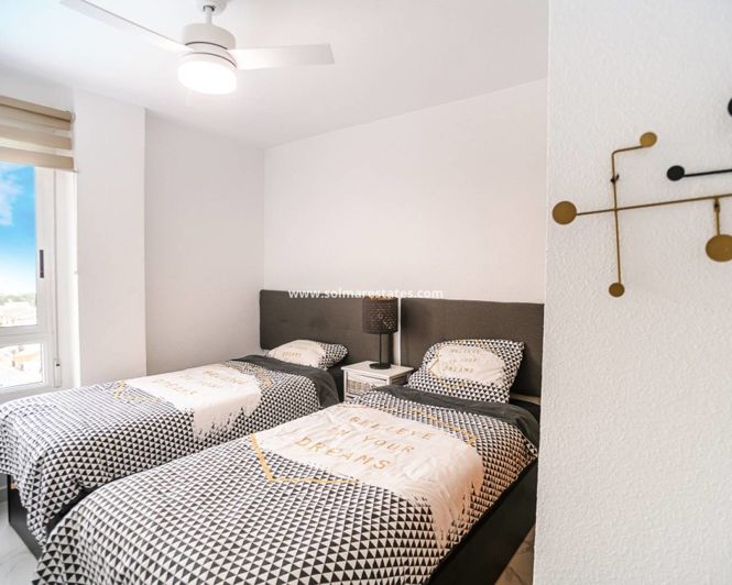 Image No.17-2 Bed Apartment for sale