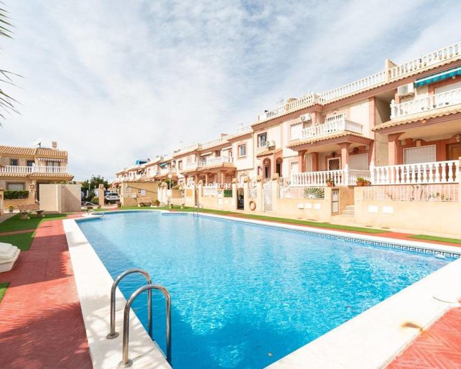 Image No.4-3 Bed House for sale