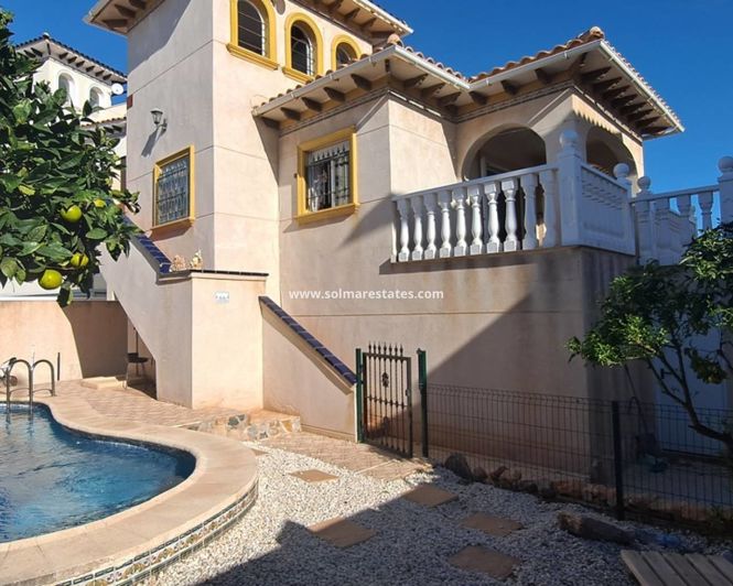 Image No.38-5 Bed Villa for sale