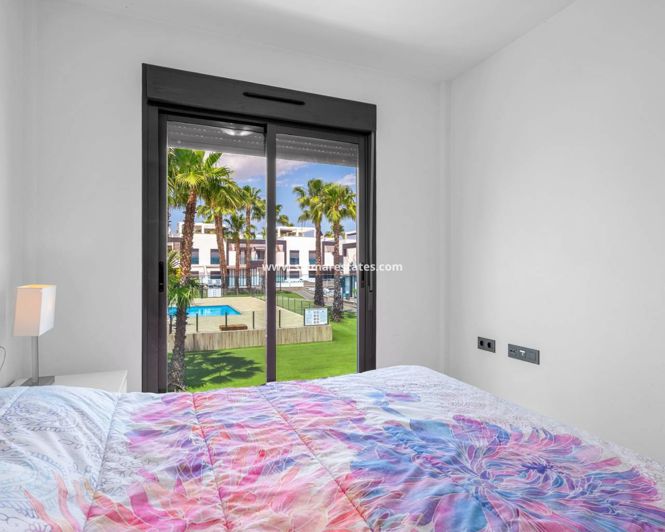 Image No.12-2 Bed Apartment for sale
