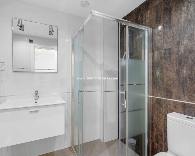 Image No.17-2 Bed Apartment for sale
