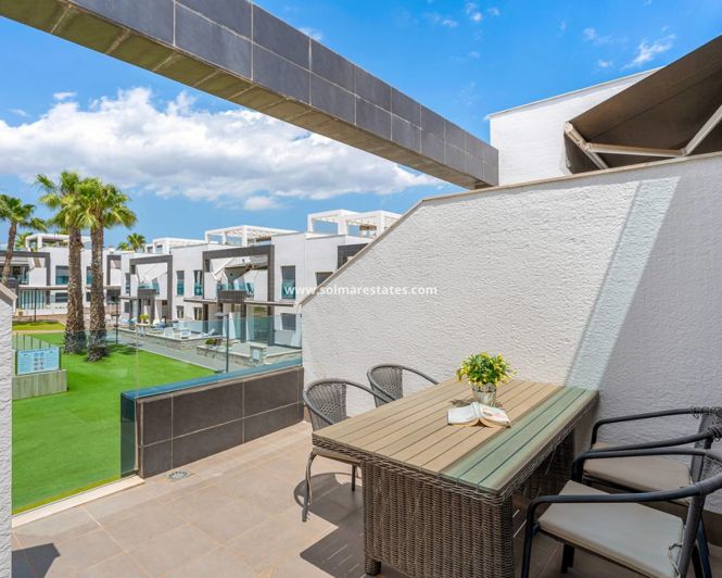 Image No.20-2 Bed Apartment for sale