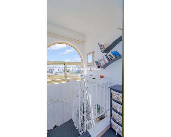 Image No.22-1 Bed Apartment for sale