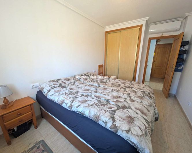 Image No.18-3 Bed Apartment for sale