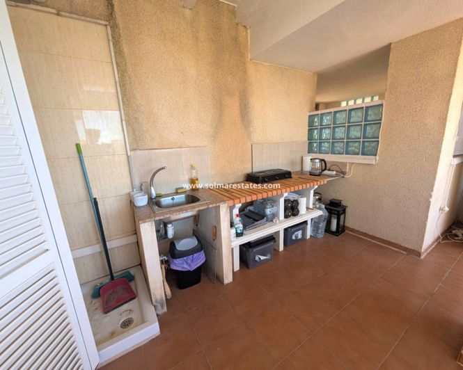 Image No.9-3 Bed Apartment for sale