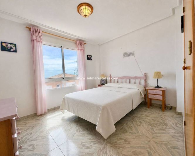 Image No.23-2 Bed Apartment for sale