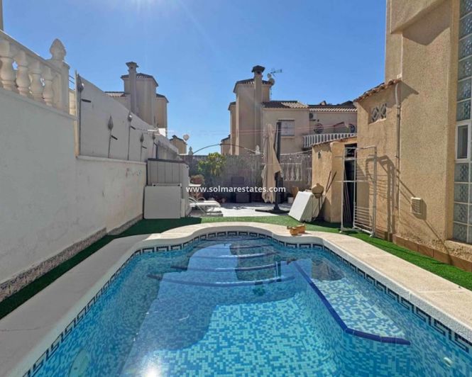 Image No.13-2 Bed Quad for sale