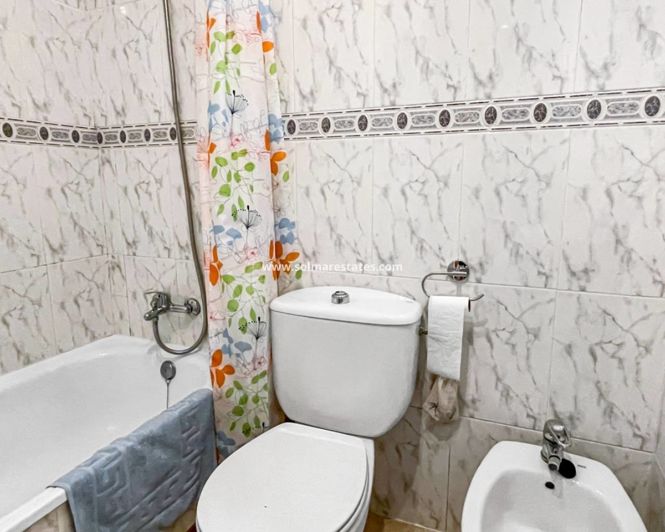 Image No.17-2 Bed Apartment for sale